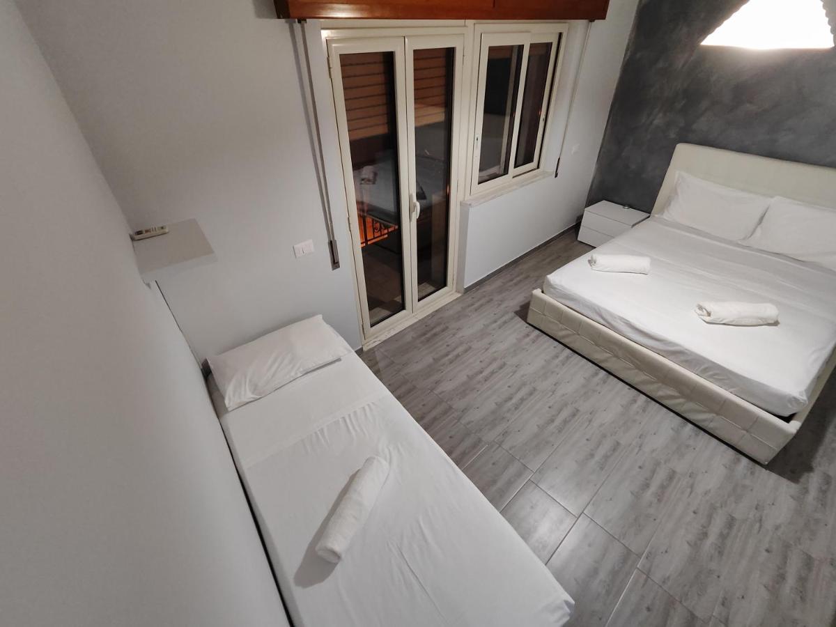 Sicily Travel Apartment'S 2 Giardini Naxos Εξωτερικό φωτογραφία